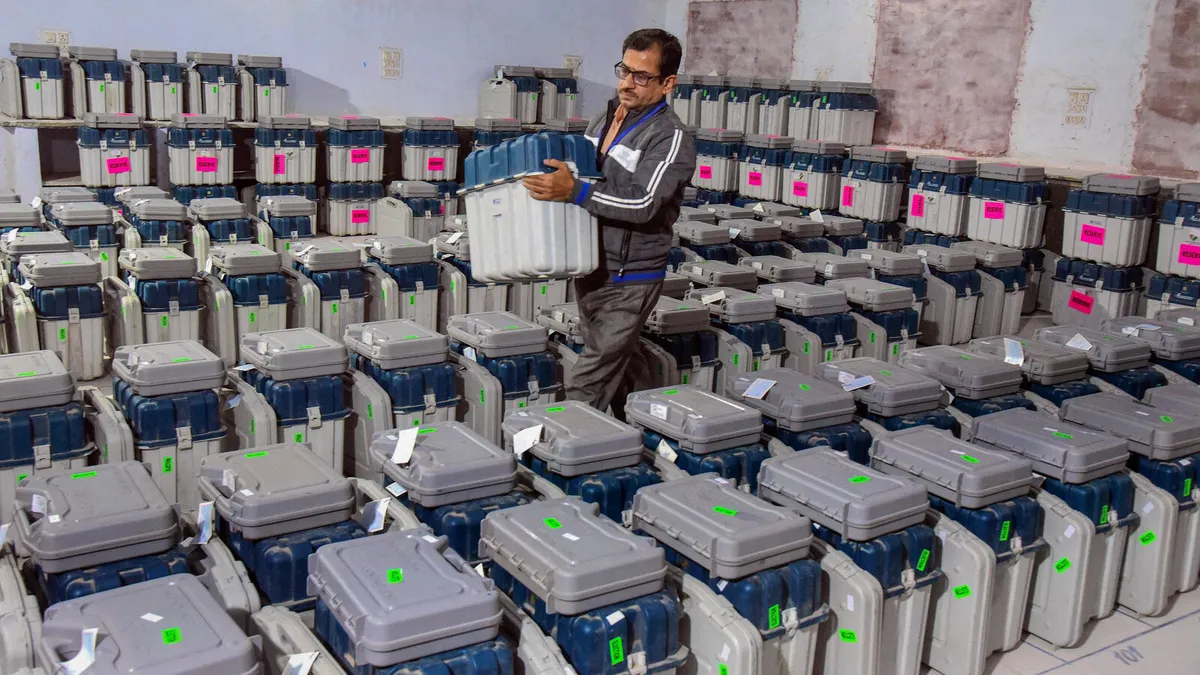 വോട്ടര് — IN news